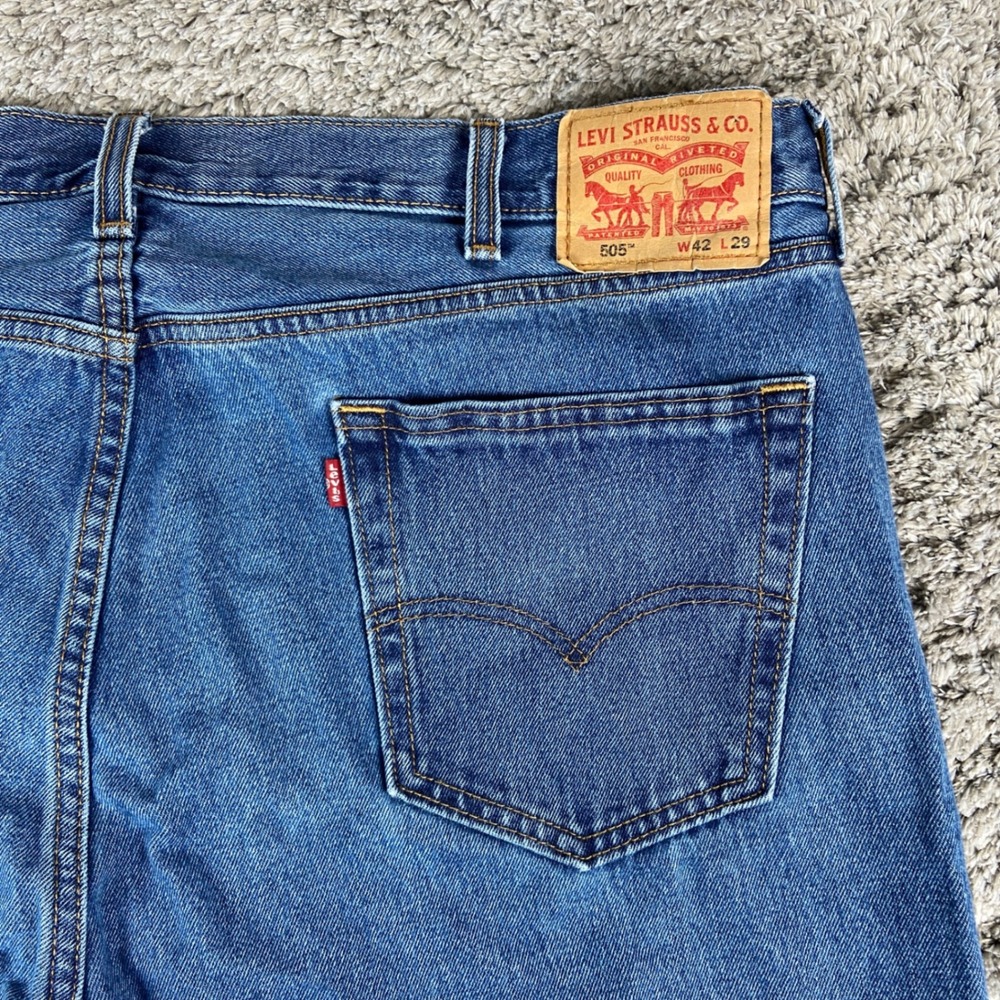 Levi's 505 Jeans Mens 42x29 Blue Denim Straight Leg Regular Fit Cotton Pant Work